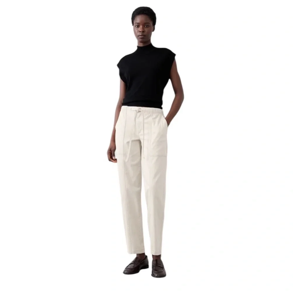 NWT Banana Republic Tapered
Mid Rise Ankle Chino in Twine M-L - Picture 10 of 10
